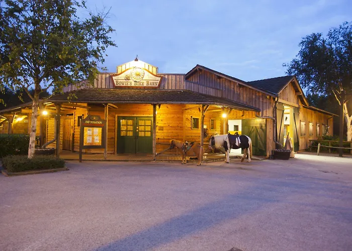 Davy Crockett Ranch ホテル 3*